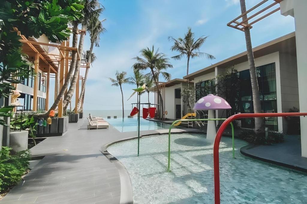Eco Cozy Beachfront Resort Chaam Hua Hin Exterior foto